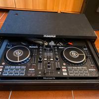 Numark MixTrack Pro Fx + Case MAGMA