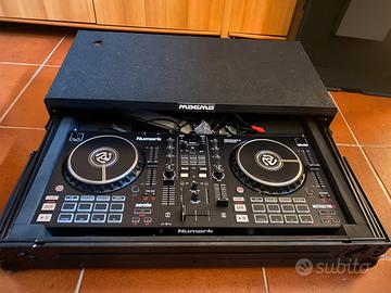 Numark MixTrack Pro Fx + Case MAGMA