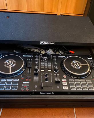 Numark MixTrack Pro Fx + Case MAGMA