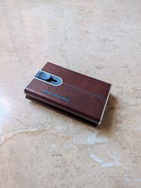 Portacarte automatico Piquadro pelle