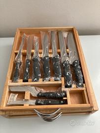 Coltelli e posate inoxpran con cassetta in legno