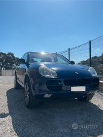Porsche Cayenne 3.2