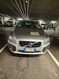 XC 70 Momentum Diesel D5 205 CV sedili in pelle