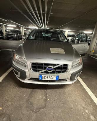 XC 70 Momentum Diesel D5 205 CV sedili in pelle