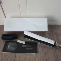 Piastra per capelli GHD Platinum+ nuova di zecca