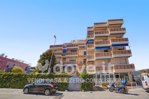 Appartamento di 78 m² con 4 locali e posto auto a 