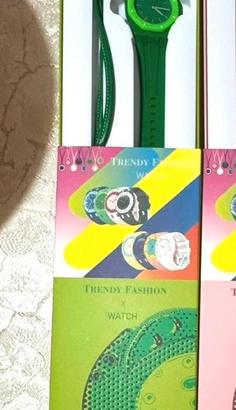 Orologio swatch royal pop senza scritta