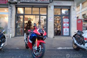 Honda CBR RR 1000 R SP