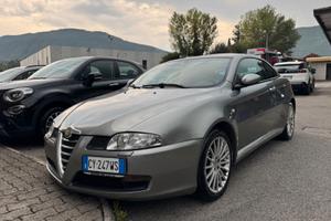 ALFA ROMEO GT 1.9 JTDM 16V Distinctive