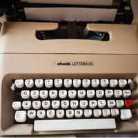 macchina da scrivere Olivetti mod. lettera 35