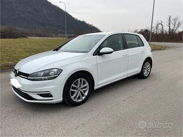 Volkswagen Golf 1.6 TDI DSG 115CV Business