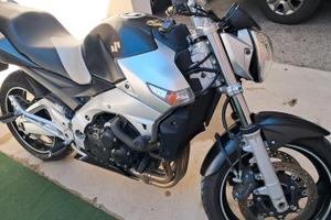 moto Suzuki GSR anno 2007