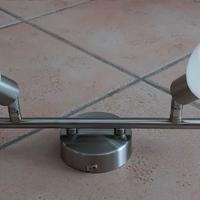 Barra faretti con 2 faretti orientabili