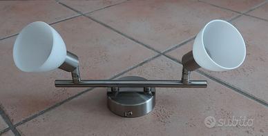 Barra faretti con 2 faretti orientabili