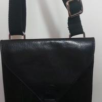 Borsello uomo nero cuoio the bridge