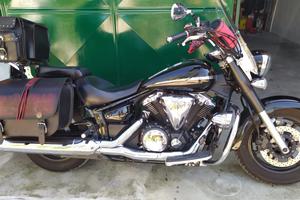Yamaha XVS 1300 midnight star