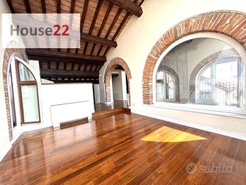 PRESTIGIOSO PIANO ATTICO di mq.560 con GARAGE e PO