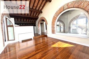 PRESTIGIOSO PIANO ATTICO di mq.560 con GARAGE e PO