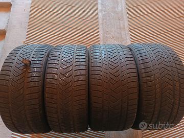 gomme 315 30 21 105V 275 40 21 103V Pirelli 80%