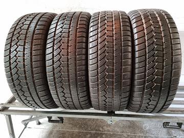 4 gomme 225/55/18 M+S SEMINUOVE