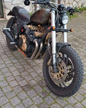 Moto Yamaha XJ 750 Custom 1982 FMI