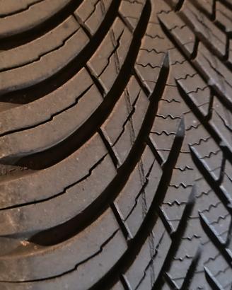 GOMME 4 STAGIONI M+S Dacia  SANDERO