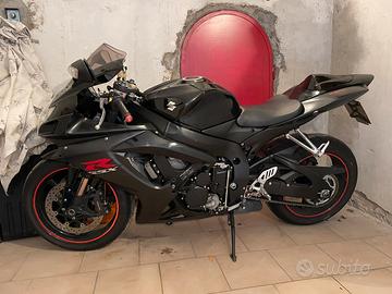 Suzuki GSX-R 750