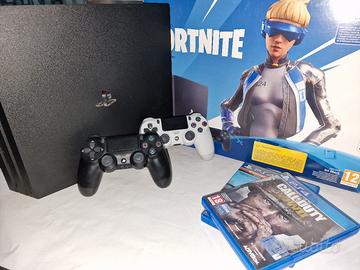 PS4 Pro 1TB come nuova + 2 controller + 2 giochi 