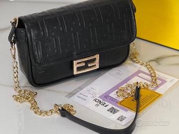 Pochette fendi cheap nera