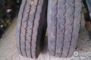 Gomme pneumatici usati autocarro 9.00 20 ks