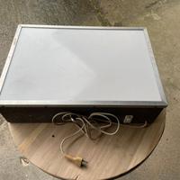 visori e tavoli luminosi per diapositive