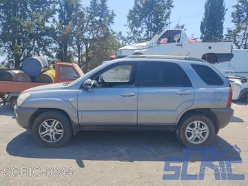 KIA SPORTAGE JE, KM 2.0 CRDI 4WD 140CV Ricambi