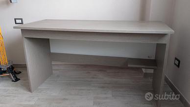 Scrivania