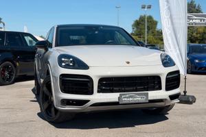 Porsche Cayenne Coupé 3.0 V6 E-Hybrid/scarico/pano