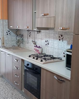 Cucina completa usata