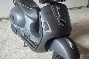 vespa gts 300 super sport 