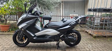 Yamaha Tmax 500