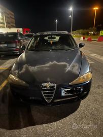 Auto alfa romeo 147