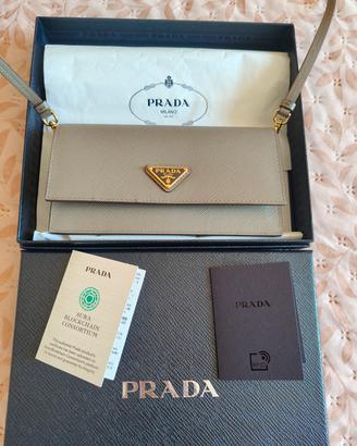 Prada mini borsa