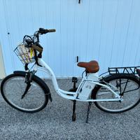 Bicicletta  elettrica pari al nuovo