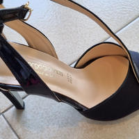 Sandalo elegante nero