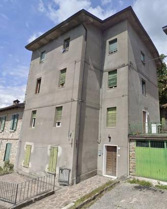 Immobile in asta di 61 m² a Lama Mocogno