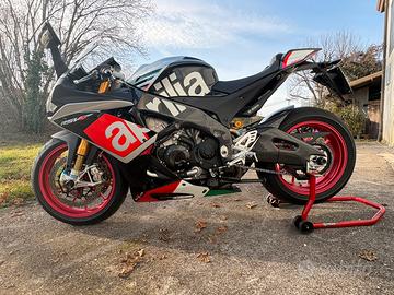 Aprilia RSV4 RF ohlins - 2016