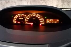 Toyota Yaris 1.0 benzina