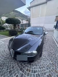 Alfa romeo 147