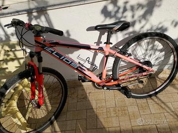 bicicletta donna. usata ma tenuta bene 