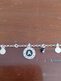 bracciale con iniziale 