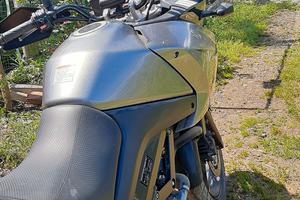 moto suzuki wstrom 650