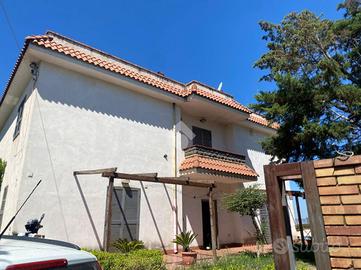 VILLA SINGOLA A ERCOLANO