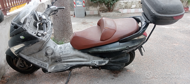 Per ricambi sym joymax 250